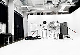 Белая угловая циклорама